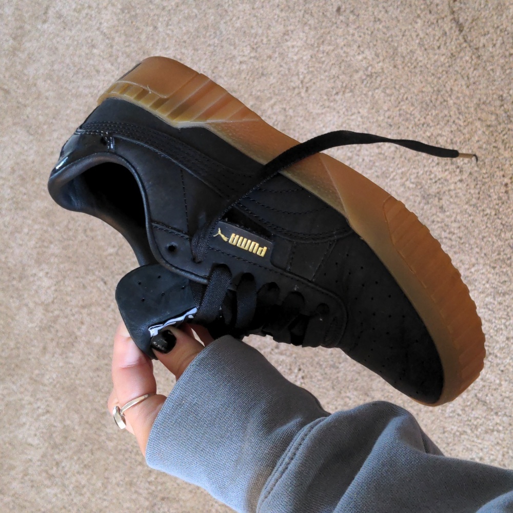 Puma sneakers